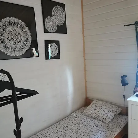 山林小屋 Cichosza